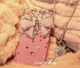 iPhone case, iPhone 4 case, iPhone 4s case, iPhone 5 case, Bling iPhone 4 case, Bling iPhone 5 case, Pink iphone 4 case pink bow